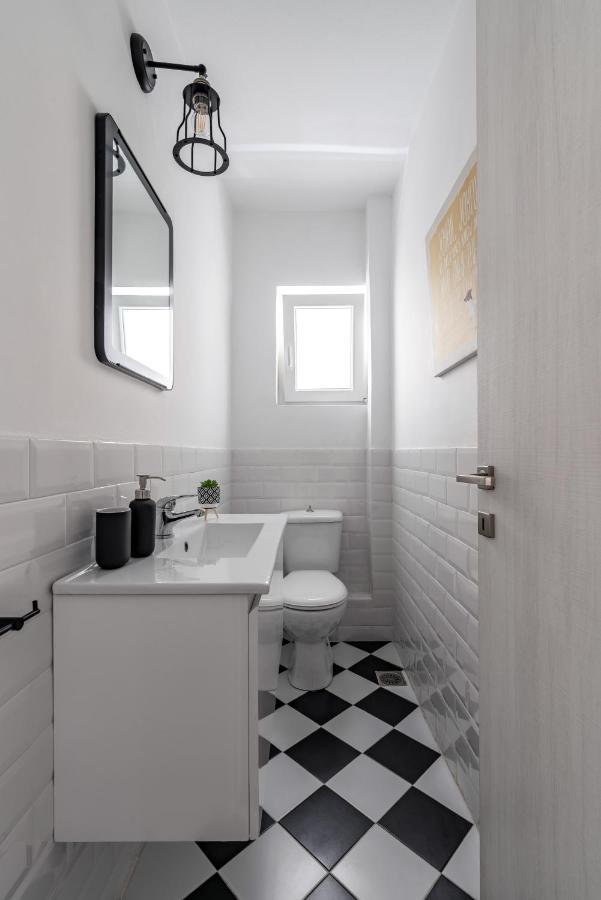 The Black Marble - Sea View, 2Br, 2Ba By Bnc Ateny Zewnętrze zdjęcie